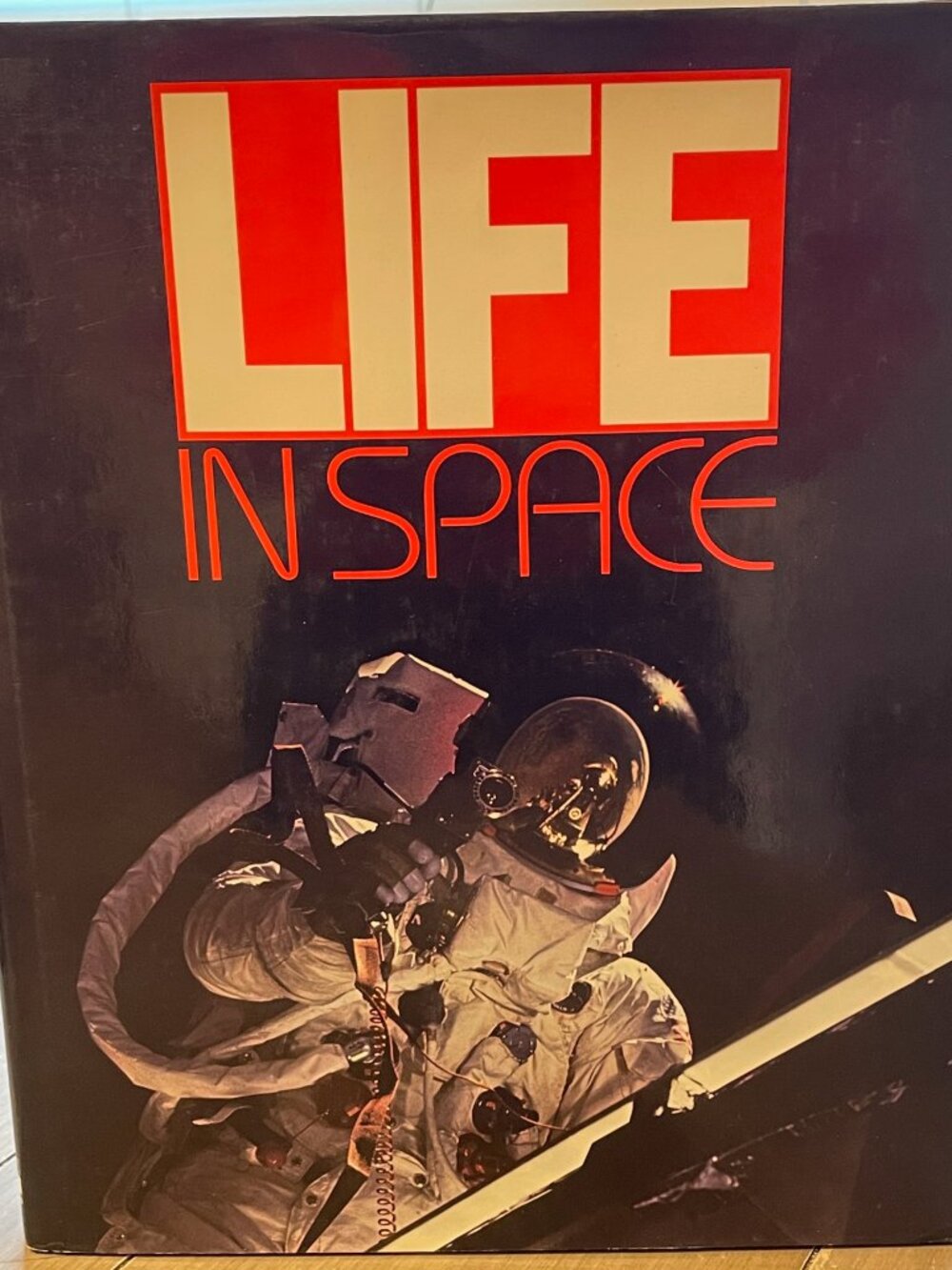 "Life in Space" by TIME Life Education(1983) First Printing hardcover (1983)